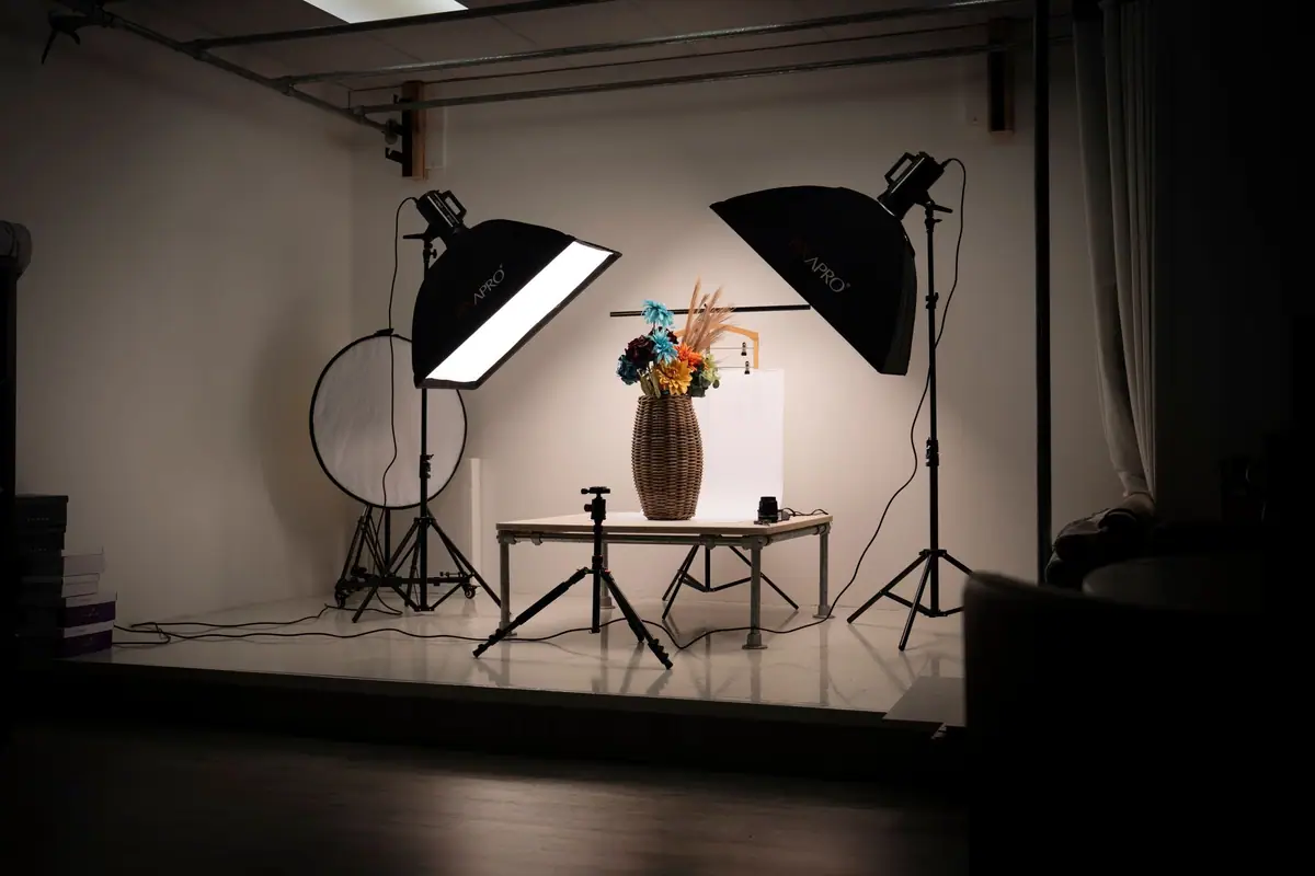 Stüdyoda softbox ve flaş kurulumu
